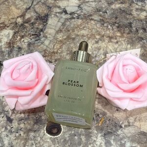 SAND + FOG Pear Blossom Eau de Parfum Oil